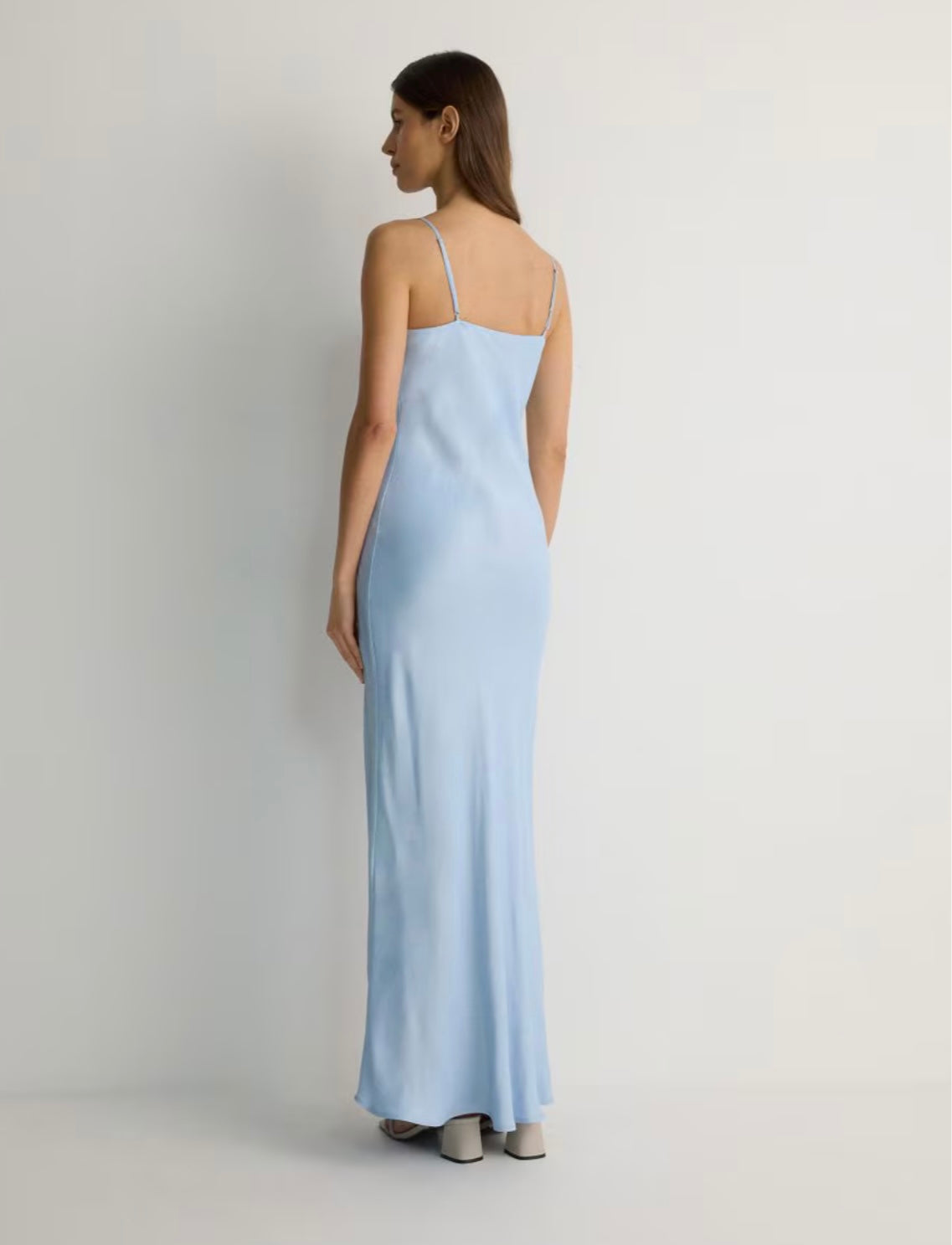 e- Blue dress satin