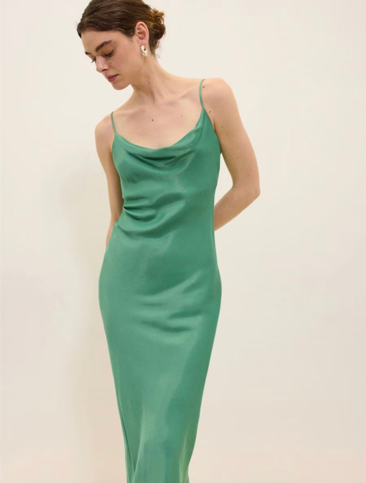 d- Satin green dress